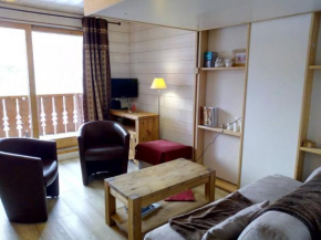 Appartement cosy avec accès direct aux pistes, proche Lac de Tueda - FR-1-355-156